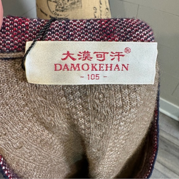 Damokehan Brown Cable Knit Sweater - Medium - Picture 5 of 6